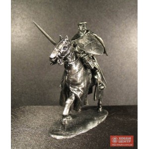 Оловянный рыцарь на коне в доспехах Рыцарство 16 век ординец, тамплиер